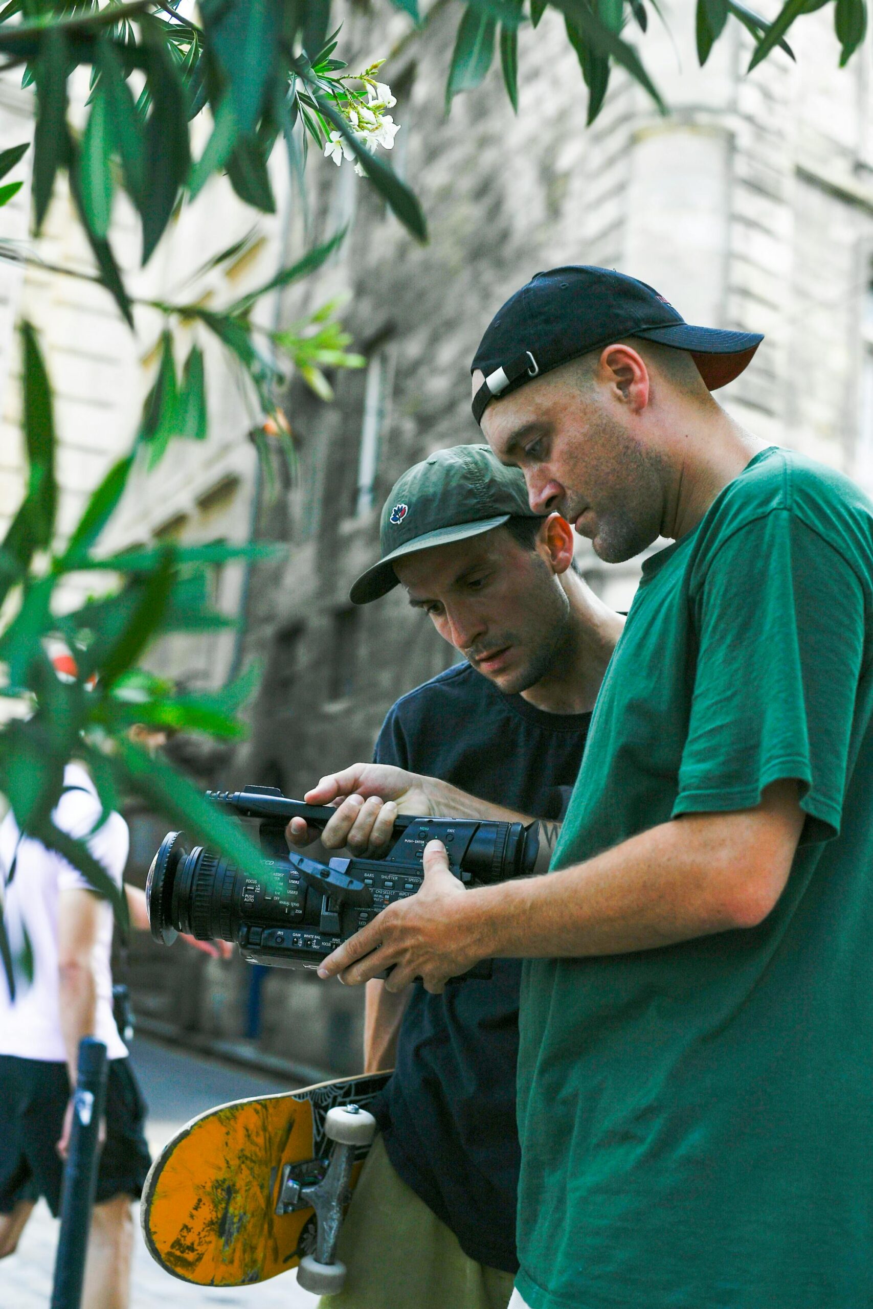 Leo and filmer feligas @feugz checks Pi-pi bank footage.