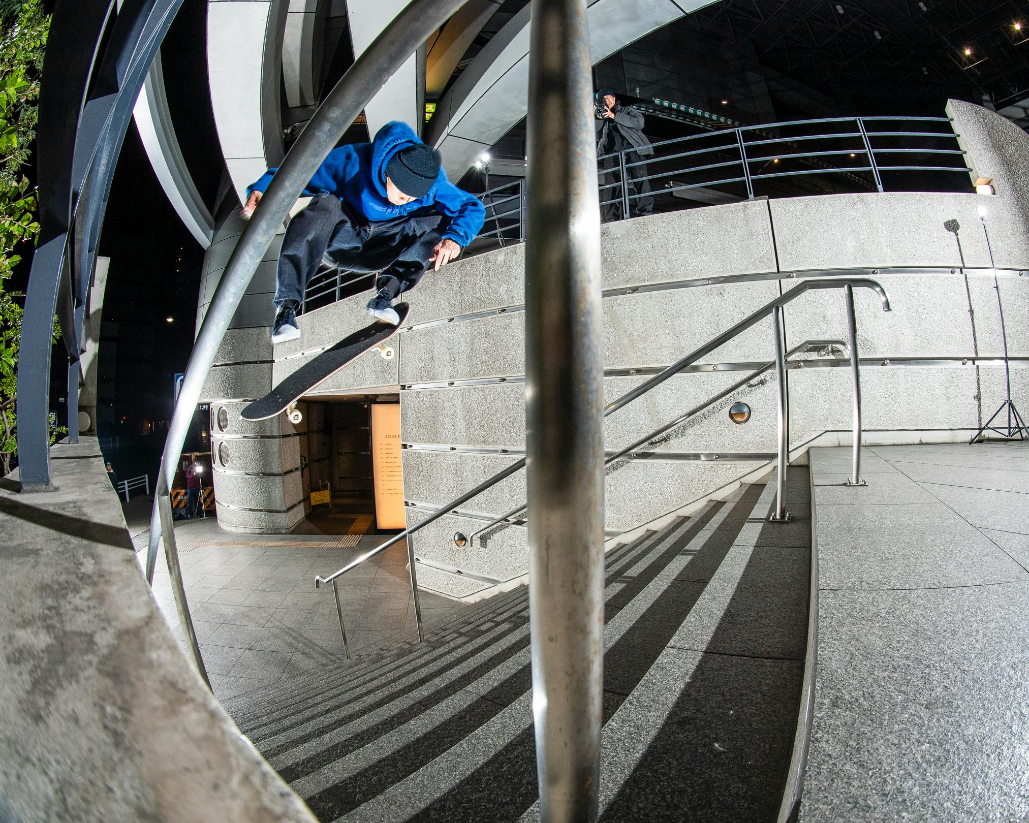 switch backside heelflip / Last trick fo Kyonosuke's part