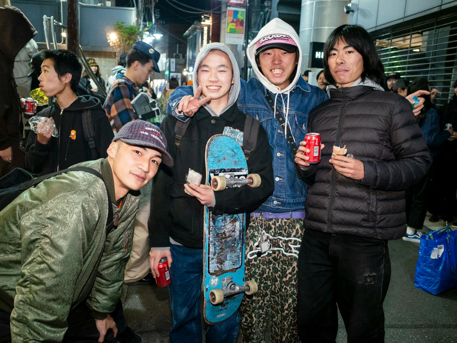 Asuha, Ken-ken, Toshi, Junnosuke